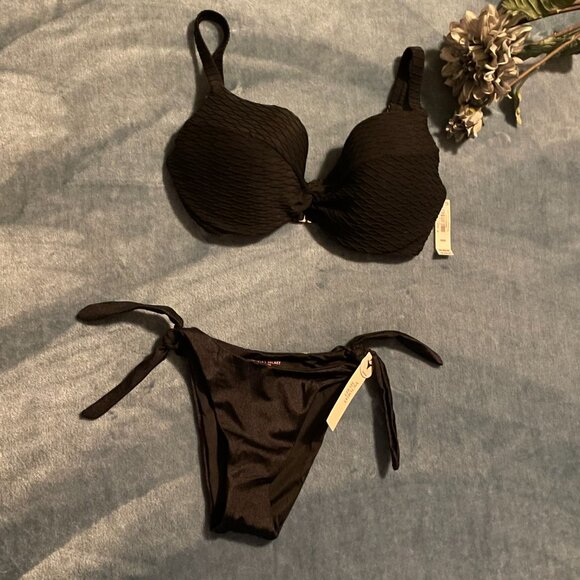 Victoria's Secret, Twist Push-Up Bikini Top & Smooth Tie Side Brazilian Bottoms - Picture 2 of 11